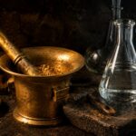 El oro en la medicina: desde la alquimia hasta la nanomedicina